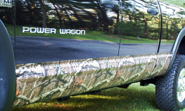 Camo Vinyl Wraps vs. Hydro Dipping: The Benefits of Mossy Oak Graphics