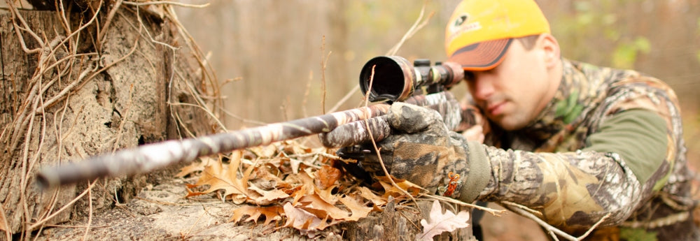 Hunter Mossy Oak Gun Camo Kit - Gun Skin, Scope Skin, Primer Stick