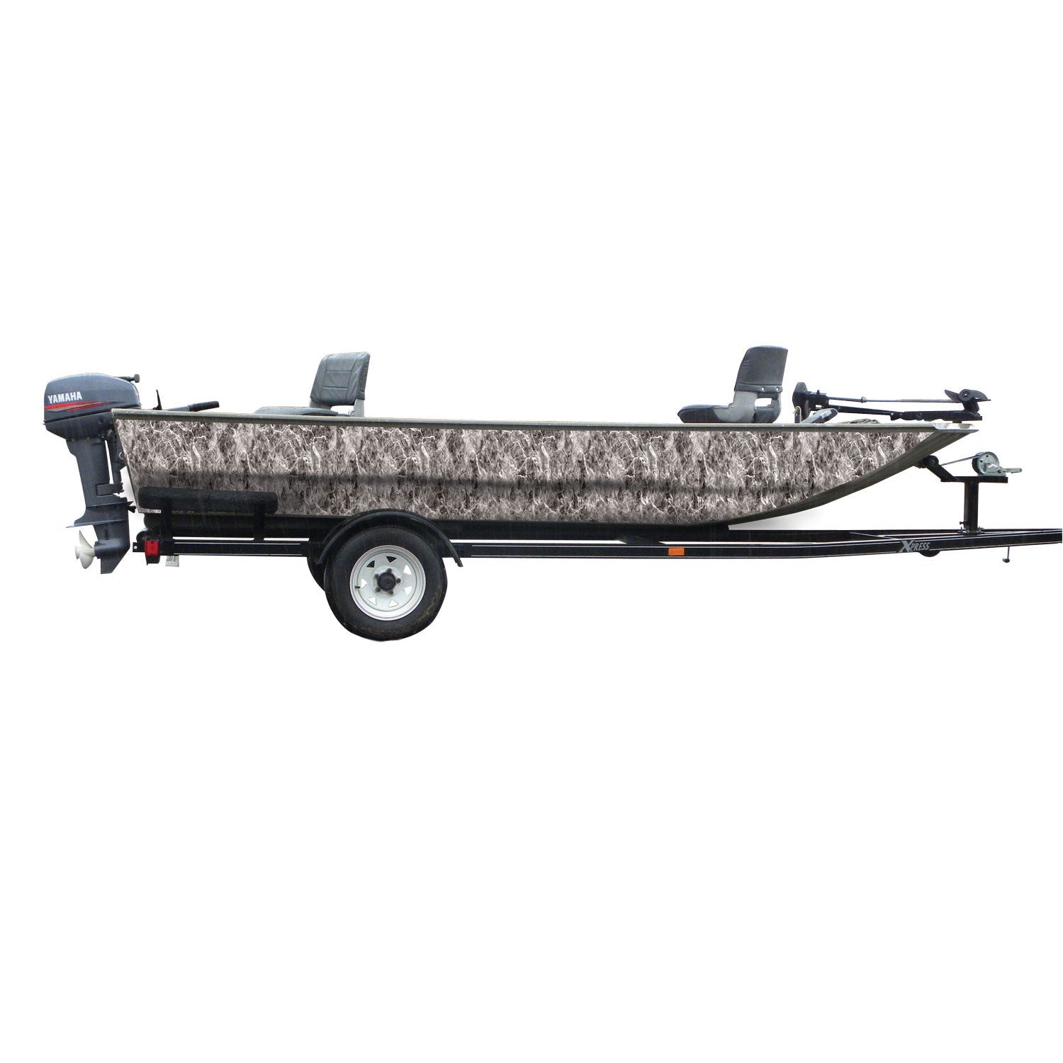 Mossy Oak Graphics camouflage boat sides vinyl wrap in Elements Agua Manta pattern.
