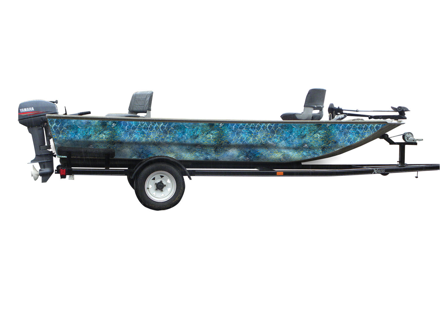 Mossy Oak Graphics camouflage boat sides vinyl wrap in Elements Coastal Shoreline pattern.