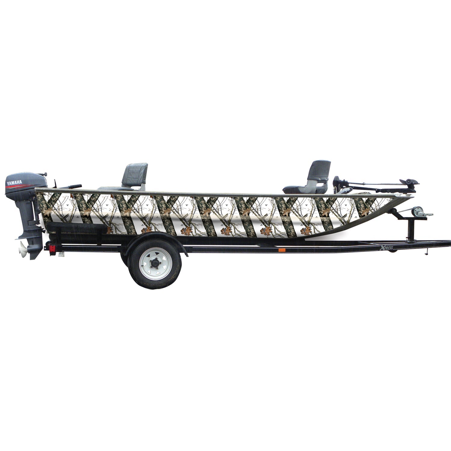 Mossy Oak Graphics camouflage boat sides vinyl wrap in Winter pattern.