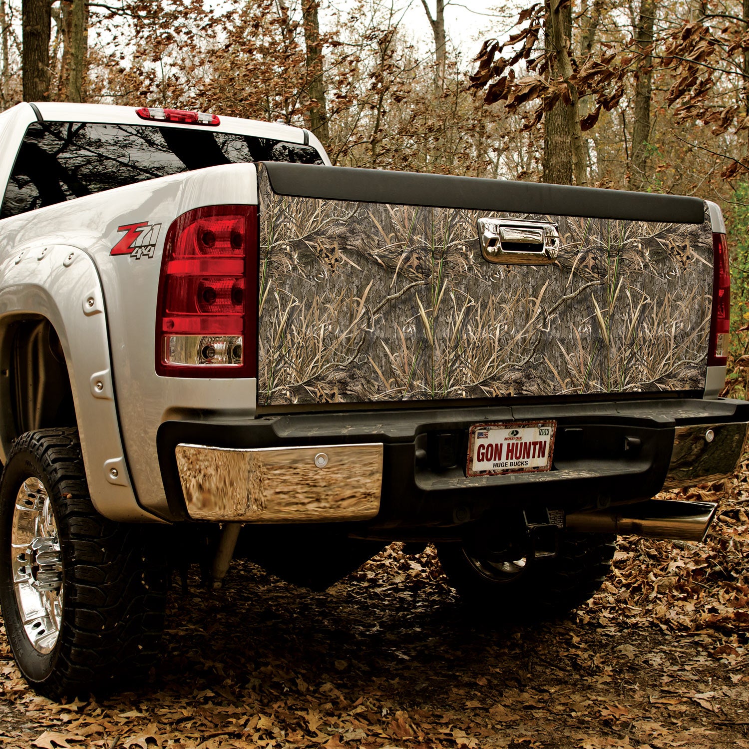 Mossy Oak Graphics Shadow Grass Habitat camo pattern truck tailgate vinyl wrap