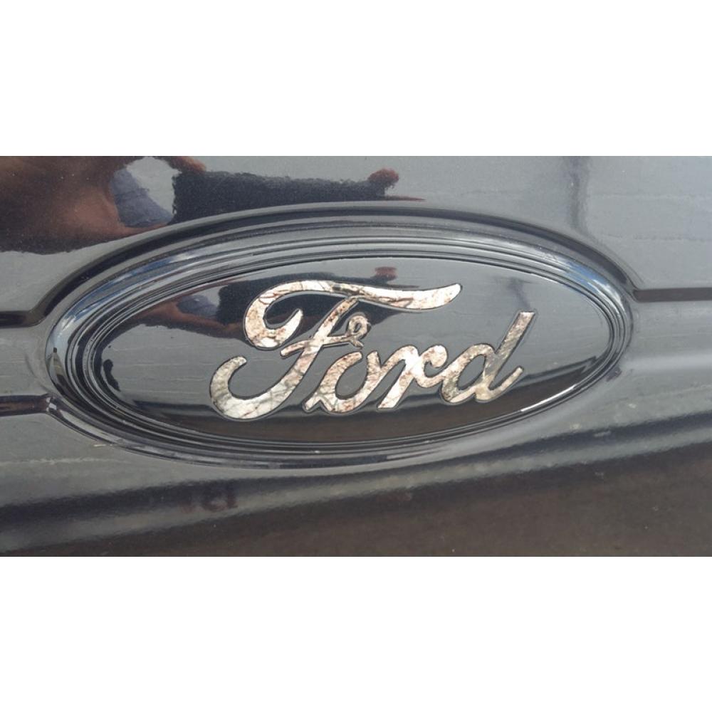 Camo Chevy Bowtie, Ford, Jeep, Ram Emblem Mossy Oak Graphics